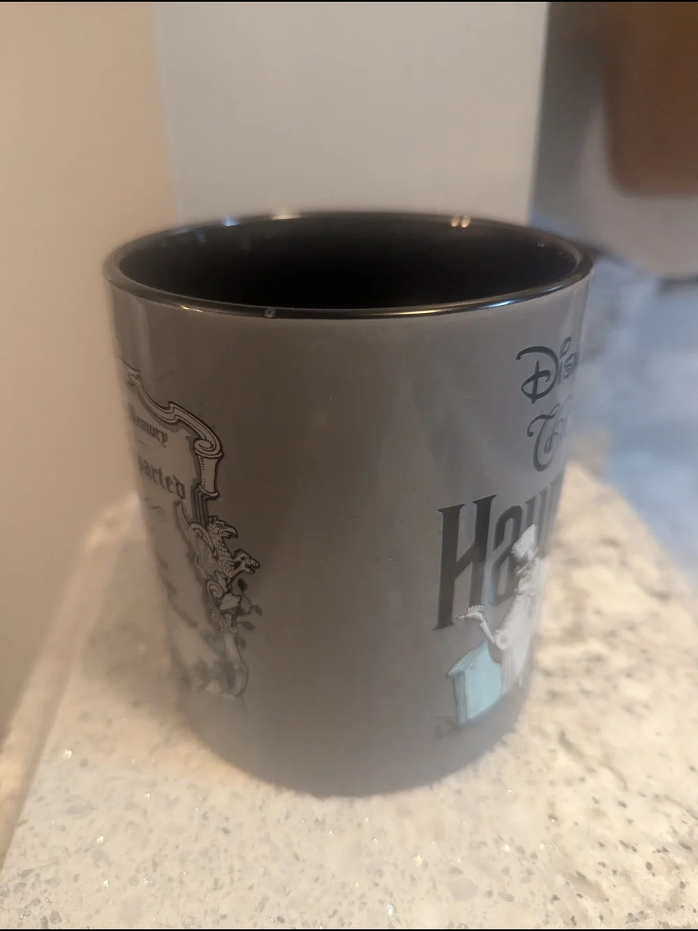 Disney Haunted Mansion Dearly Departed Ghosts Coffee Tea Mug Cup 20oz - Picture 2 of 6